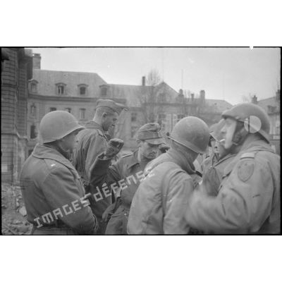 Reddition des soldats allemands de la 462 Volksgrenadier divisionà Metz.