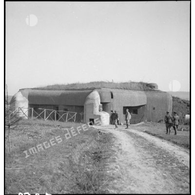 Plan général d'un ouvrage fortifié de la ligne Maginot dans le secteur fortifé de Montmédy.