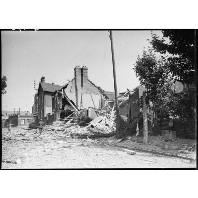 Une maison en ruine dans le secteur de la 7e armée.