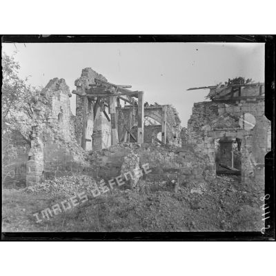 Maucourt (Somme). Ruines de l'église. [légende d'origine]