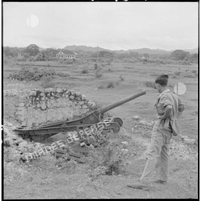 Les restes d'un char japonais dans la région de Lang Son.