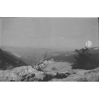 Pré de Raves. Observatoires, panoramas. 7-1916. [légende d'origine]