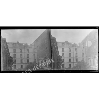 Paris, bombardement par avions, nuit du 15 au 16 septembre 1918. 32 rue d'Orsel. [légende d'origine]
