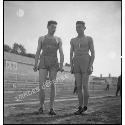 Portraits en pieds de deux athlètes du CNMA d'Antibes.