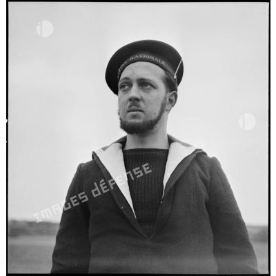 Portrait du matelot Jouan, membre d'une équipe de marins démineurs de la Marine nationale.