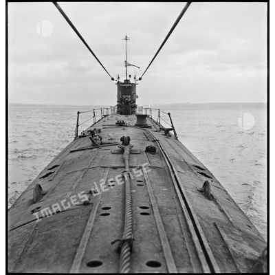 Appareillage du sous-marin Casabianca de Brest.