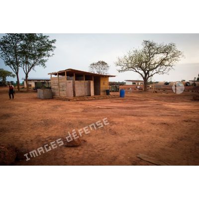 Installations sanitaire de la POD (plateforme opérationnelle défense) de Bambari, où sont basés les soldats du GTIA (groupement tactique interarmes) Turco.