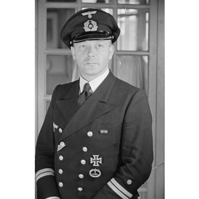 Portrait d'un officier ingénieur des forces sous-marines allemandes.