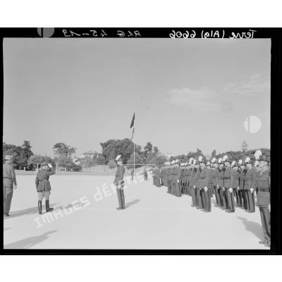 Baptême de la promotion Veille au drapeau à l'Ecole militaire interarmes de Cherchell.