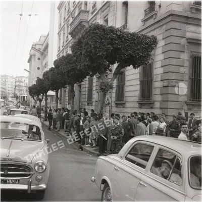 [Alger, angle de la rue Loverdo et de la rue Alfred Lelluch, 1954-1962.]