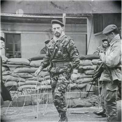 [Militaires français en Algérie, 1954-1962.]