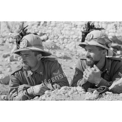 Deux caporaux ou sergents de Bersaglieri.