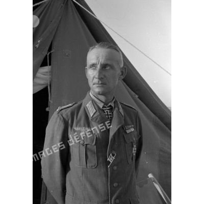 Portrait de l'Oberstleutnant Albert Panzenhagen, commandant du Schützen Regiment 361.