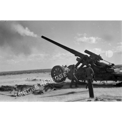 Mise en oeuvre d'un canon de 17 cm Kanone 18.