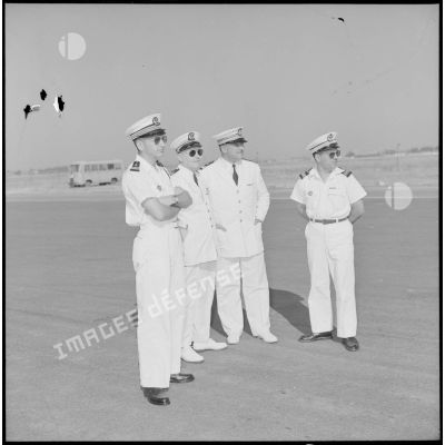 Le capitaine de frégate Rivaille, le capitaine de corvette Deidon et les lieutenants de vaisseau Froget et Lusseau.