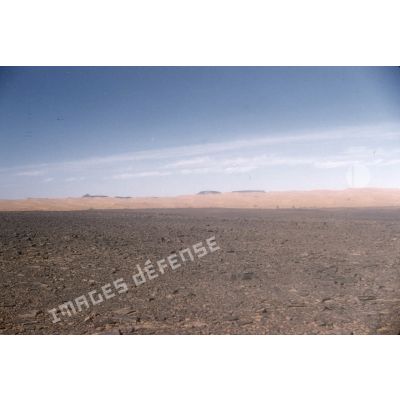 [Un désert algérien, 1958-1961.]