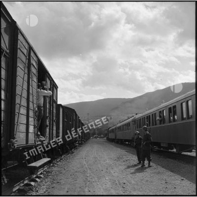 ImagesDéfense Gare de Tlemcen.