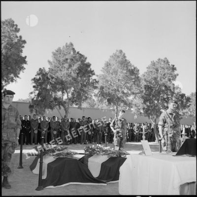 Obsèques militaires.