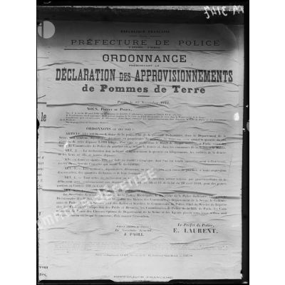 Paris, affiche ordonnance prescrivant la déclaration des approvisionnements de pomme de terre. [légende d'origine]