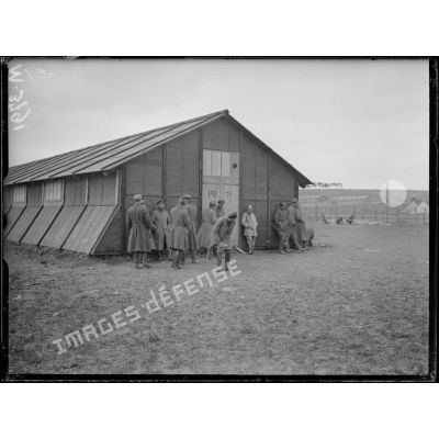Camp de prisonniers allemands de Montaxin. [légende d'origine]