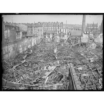 Bombes tombées sur Paris pendant la nuit du 15 au 16 janvier 1918. [légende d'origine]