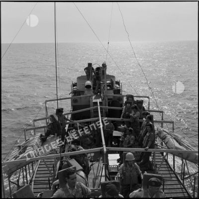 Le poste de combat du LCH 9055 en route vers l'Egypte avant l'opération amphibie à Port-Fouad.