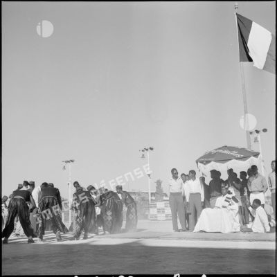 Stade Leclerc d'Alger. Cérémonie du centième anniversaire de la création du premier corps des troupes africaines.