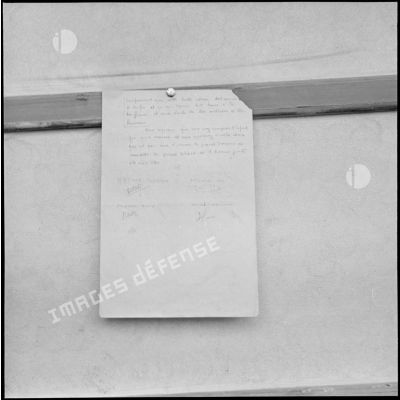 Reproduction de la lettre écrite par Mohamed Hattab au colonel Marcel Bigeard, commandant le 3ème régiment de parachutistes coloniaux (RPC).