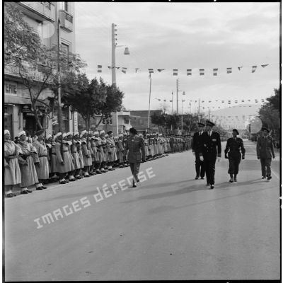 Cérémonie du 11 novembre 1957 à Tizi-Ouzou.