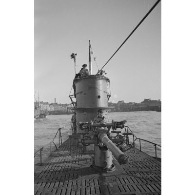 A bord du sous-marin U-46 du Kapitänleutnant Engelbert Endrass lors du retour de croisière à Saint-Nazaire.