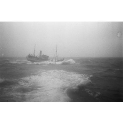 Une mission d'entrainement en mer d'un dragueur de mines allemand (Minensuchboot).