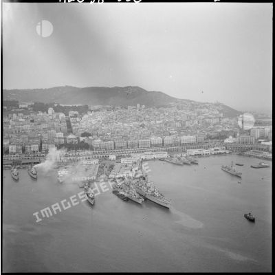Le port d'Alger.