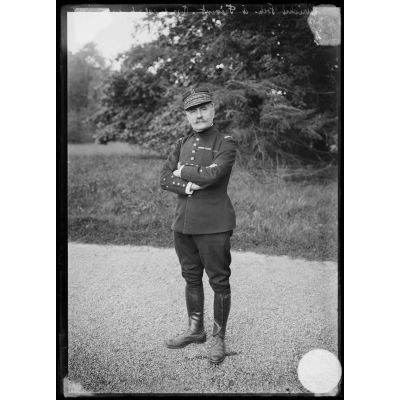Maréchal Foch à Frévent, Pas-de-Calais, 1915. [légende d'origine]