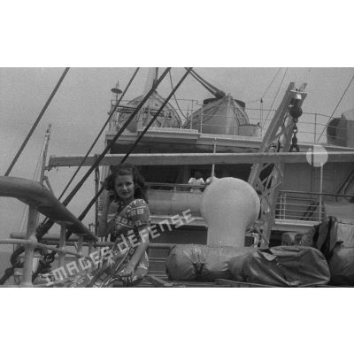 [Voyage retour de Claude Brézillon sur le paquebot André Lebon entre Saïgon et Marseille, 6 juillet - 7 août 1947. Au large du Yémen.]