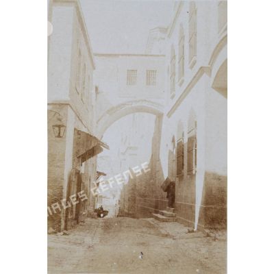 [L'arc de l'Ecce Homo sur la Via Dolorosa à Jérusalem, juin 1923 - mars 1924.]