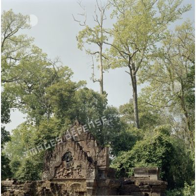 Monuments du temple de la femme de Banteay Srei près de Siem Reap.