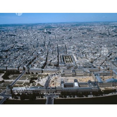 Paris 1er. Le Louvre et le jardin des Tuileries.