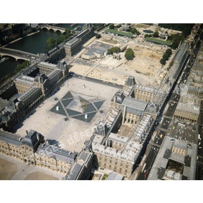 Paris 1er. Le Grand Louvre.