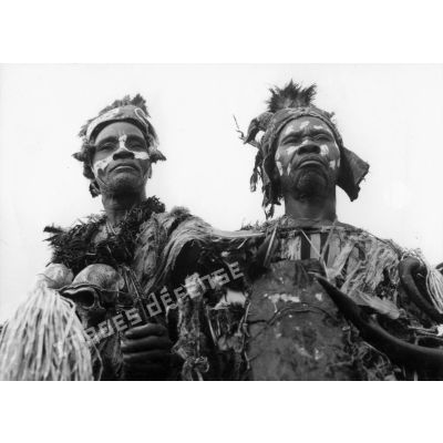 République de Côte d'Ivoire, 1960. Danseurs de Danané.