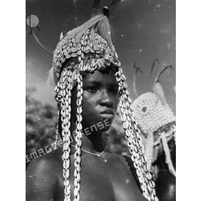 République de Côte d'Ivoire, Boundiali, 1965. Danseuse Sénoufo.