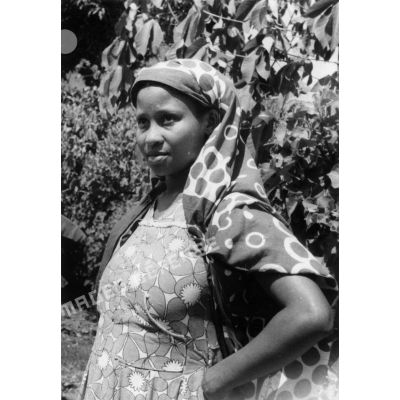 Archipel des Comores, Anjouan, 1952. Femme d'Anjouan.