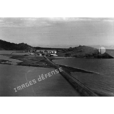 Archipel des Comores, Mayotte, Dzaoudzi, 1952. Boulevard des Crabes.