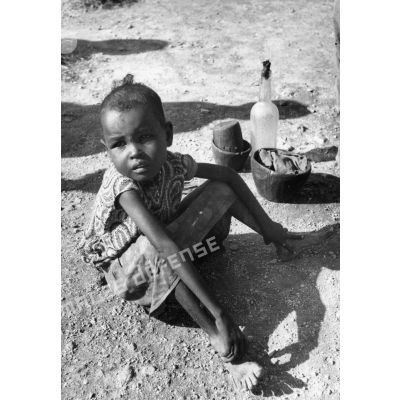 Djibouti, 1950. Territoire français des Afars et des Issas. Djibouti. Enfant Issa.