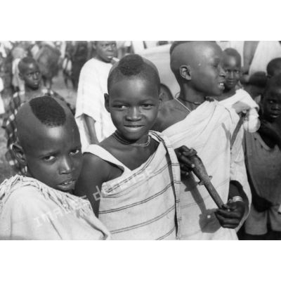 République togolaise, région de Sokodé, 1954. Jeunes Peul (immigration).