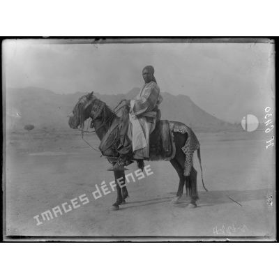 Route de Maroua à Mora et séjour à Mora (nord du Cameroun), février 1918.