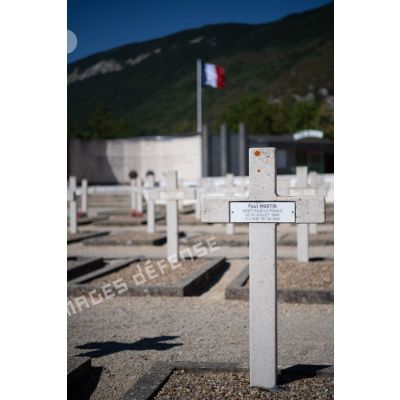 Hauts lieux de la mémoire nationale (HLMN) : nécropole de Vassieux-en-Vercors.