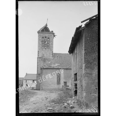 Hénaménil (Meurthe-et-Moselle). Eglise. [légende d'origine]