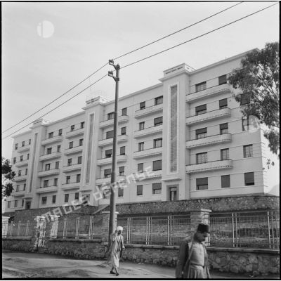 Immeubles construits par le Génie militaire à Alger.