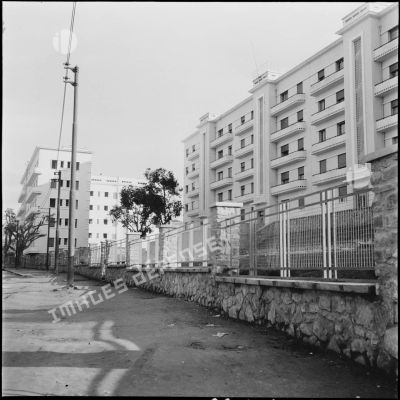 Immeubles construits par le Génie militaire à Alger.