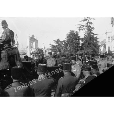Solennité du Baïram à Constantinople le 30 juin 1919. Incendie de Cassim Pacha. Le QG de l'armée d'Orient à Constantinople.